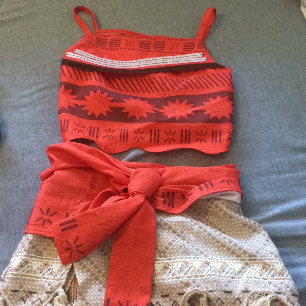 Disney’s Moana Halloween costume two piece